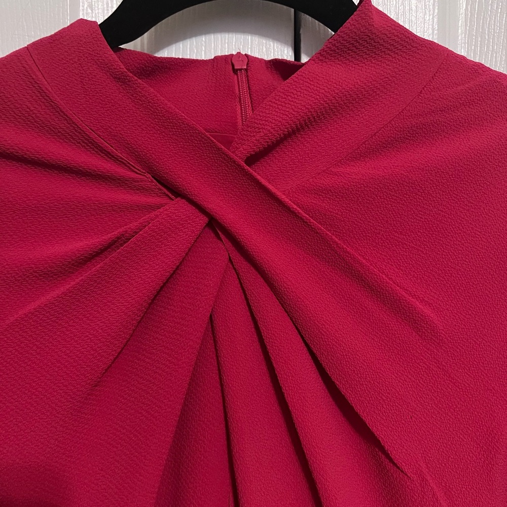 Ivy Blu Flutter Short Sleeve Twist Neck Jumpsuit. Size 10 - Picture 3 of 12